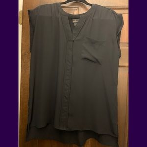 🔥*NEW*🔥Worthington black short-sleeve top